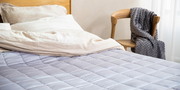 Jak zapobiegać odkształcaniu się materaca?